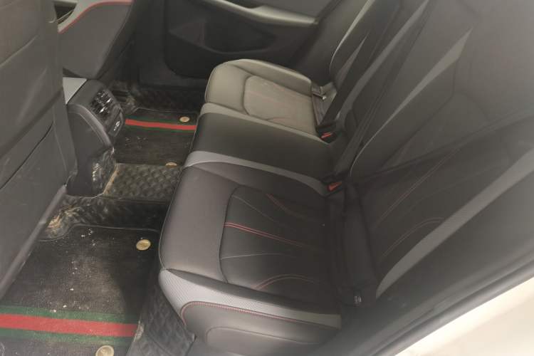 Used Volkswagen Lamando 2023 Lavida L 280TSI DSG Cool & Spicy Edition Left Rear Seat