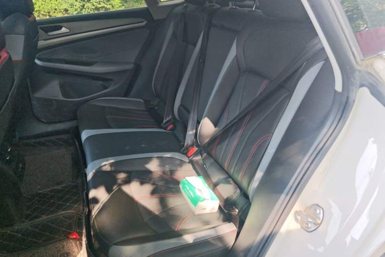 Used Volkswagen Lamando 2023 Lavida L 280TSI DSG Cool & Spicy Edition Left Rear Seat