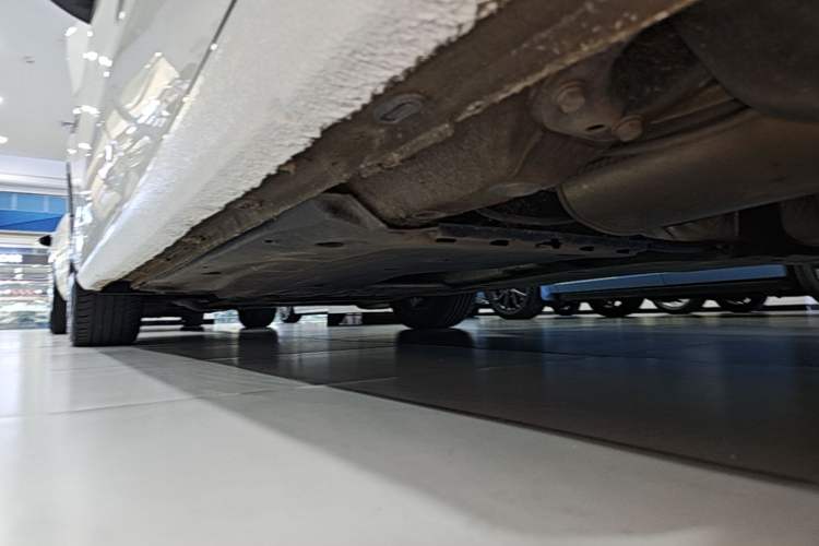 Used Volkswagen Lamando 2023 Lavida L 280TSI DSG Cool & Spicy Edition Left Side Sill