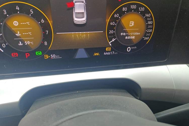 Used Volkswagen Lamando 2023 Lavida L 280TSI DSG Spicy Edition Odometer Close Up