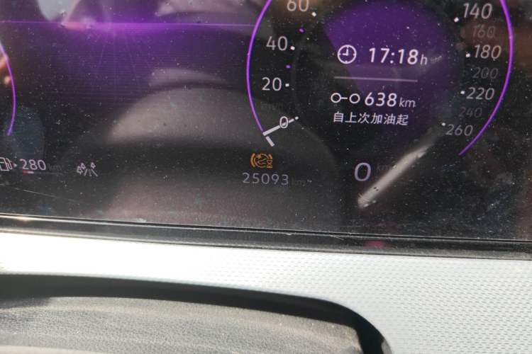 Used Volkswagen Lamando 2023 Lavida L 280TSI DSG Cool & Spicy Edition Odometer Close Up