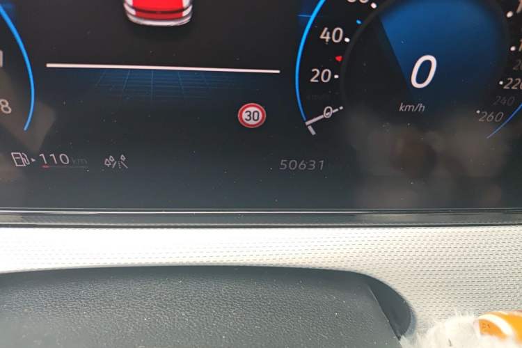 Used Volkswagen Lamando 2023 Lavida L 280TSI DSG Cool & Spicy Edition Odometer Close Up