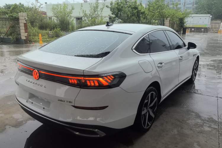 Used Volkswagen Lamando 2023 Lavida L 280TSI DSG Cool & Spicy Edition Rear Right 45 Deg