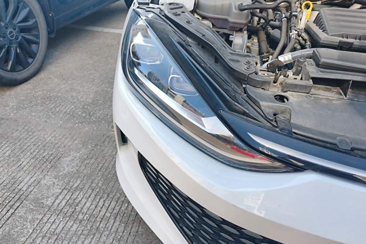 Used Volkswagen Lamando 2023 Lavida L 280TSI DSG Spicy Edition Right Front Headlight