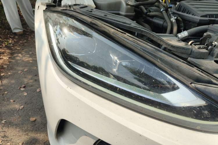 Used Volkswagen Lamando 2023 Lavida L 280TSI DSG Cool & Spicy Edition Right Front Headlight