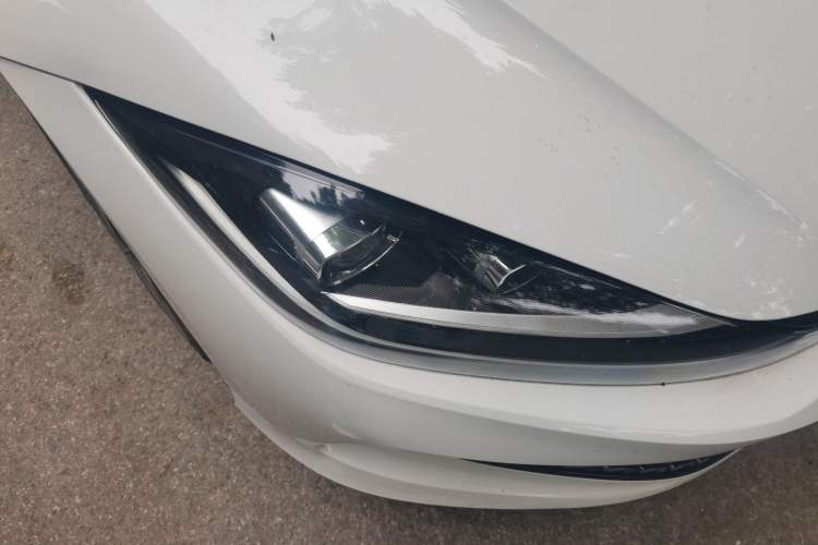 Used Volkswagen Lamando 2023 Lavida L 280TSI DSG Cool & Spicy Edition Right Front Headlight