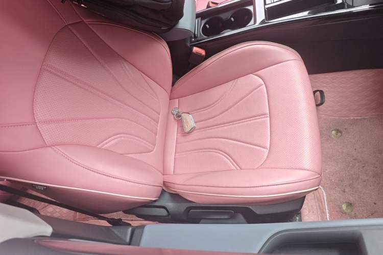 Used Volkswagen Lamando 2023 Lavida L 280TSI DSG Cool & Spicy Edition Right Front Seat