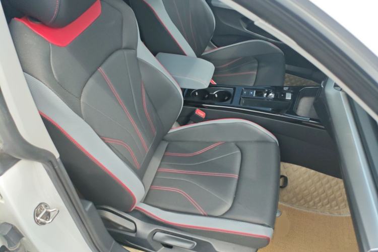 Used Volkswagen Lamando 2023 Lavida L 280TSI DSG Spicy Edition Right Front Seat