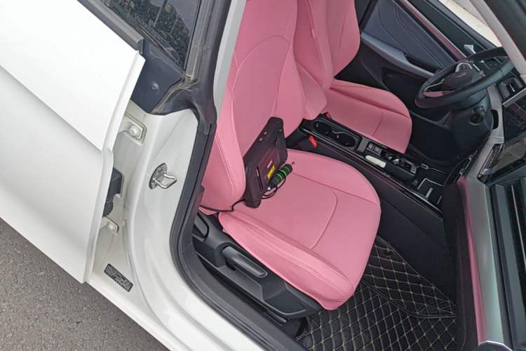 Used Volkswagen Lamando 2023 Lavida L 280TSI DSG Spicy Edition Right Front Seat