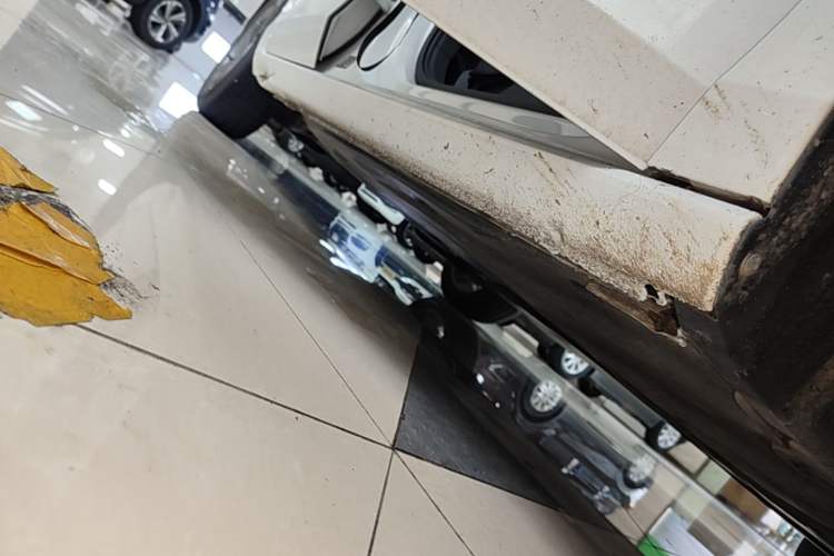 Used Volkswagen Lamando 2023 Lavida L 280TSI DSG Spicy Edition Right Side Sill