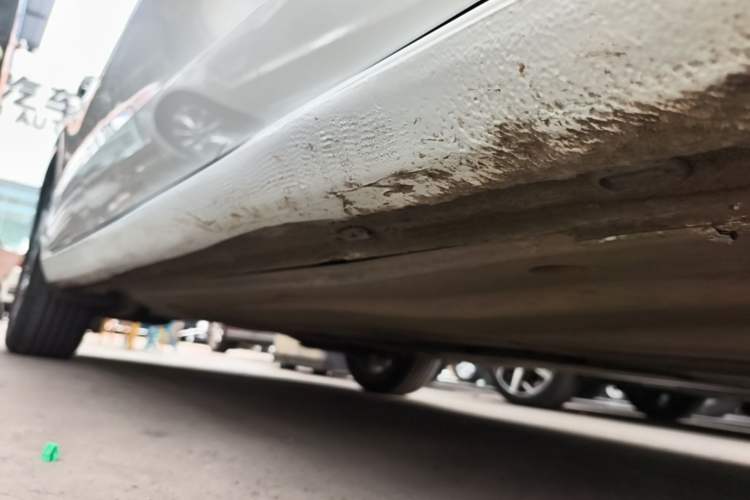 Used Volkswagen Lamando 2023 Lavida L 280TSI DSG Spicy Edition Right Side Sill