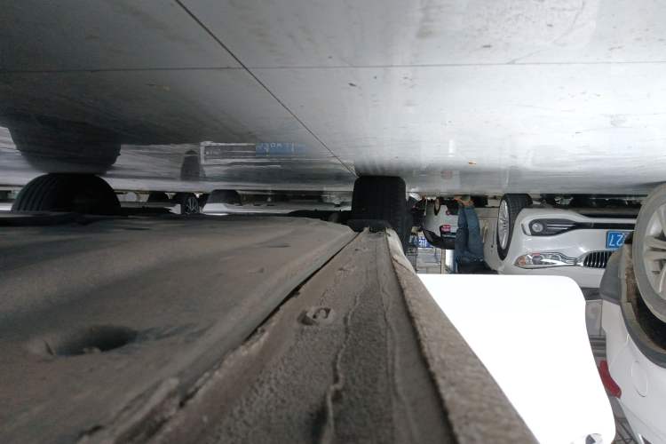 Used Volkswagen Lamando 2023 Lavida L 280TSI DSG Cool & Spicy Edition Right Side Sill