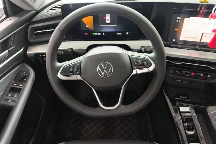 Used Volkswagen Lamando 2023 Lavida L 280TSI DSG Spicy Edition Steering Wheel