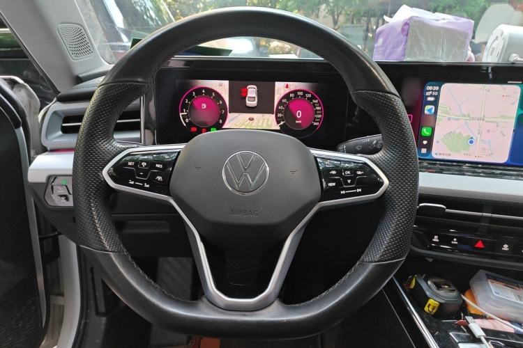 Used Volkswagen Lamando 2023 Lavida L 280TSI DSG Cool & Spicy Edition Steering Wheel
