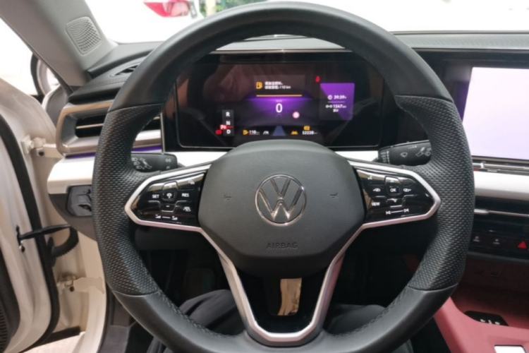 Used Volkswagen Lamando 2023 Lavida L 280TSI DSG Cool & Spicy Edition Steering Wheel