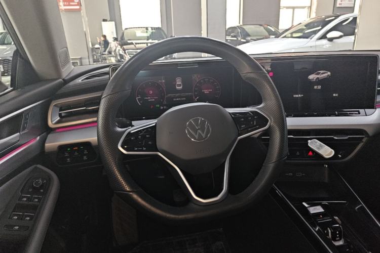 Used Volkswagen Lamando 2023 Lavida L 280TSI DSG Cool & Spicy Edition Steering Wheel