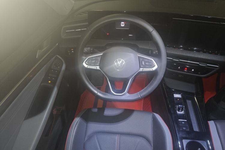 Used Volkswagen Lamando 2023 Lavida L 280TSI DSG Spicy Edition Steering Wheel