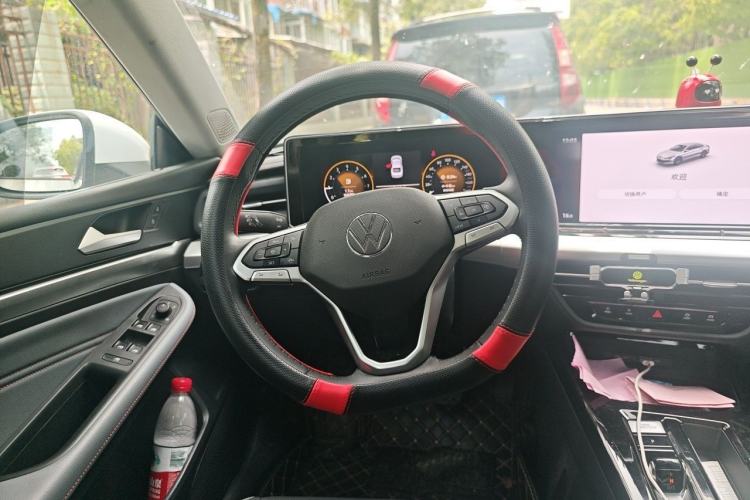 Used Volkswagen Lamando 2023 Lavida L 280TSI DSG Spicy Edition Steering Wheel