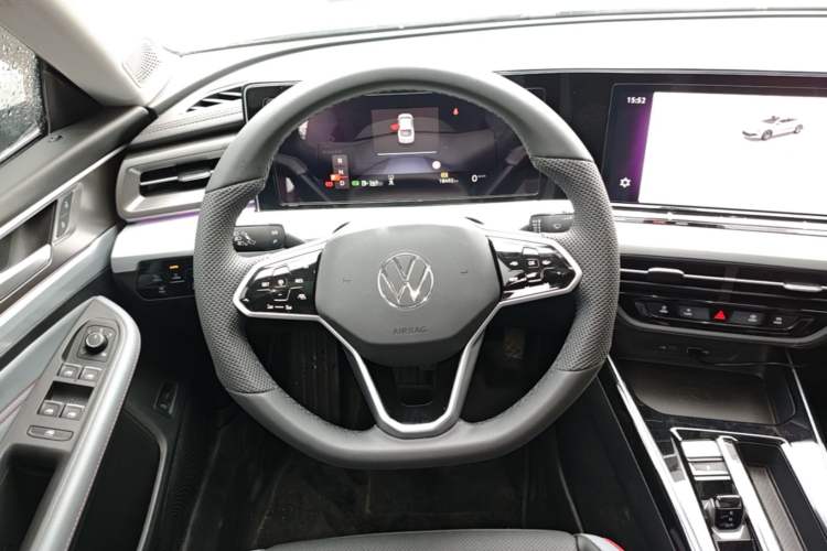 Used Volkswagen Lamando 2023 Lavida L 280TSI DSG Cool & Spicy Edition Steering Wheel