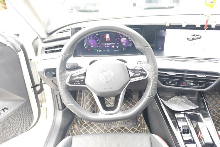 Used Volkswagen Lamando 2023 Lavida L 280TSI DSG Cool & Spicy Edition Steering Wheel