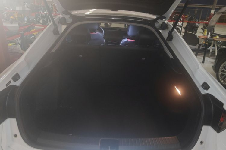 Used Volkswagen Lamando 2023 Lavida L 280TSI DSG Spicy Edition Trunk