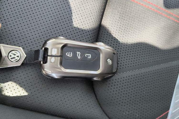 Used Volkswagen Lamando 2023 Lavida L 280TSI DSG Cool & Spicy Edition Vehicle Key