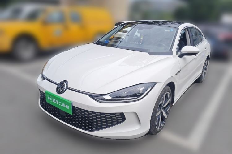 Used Volkswagen Lamando 2023 Lavida L 280TSI DSG Cool & Spicy Edition Guazi used car, China used car export, Used car for sale, Used  cars, Cheapest cars for sale
