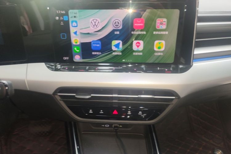 Used Volkswagen Lamando 2024 Lavida L 280TSI DSG Cool & Spicy Edition Audio And AC Panel