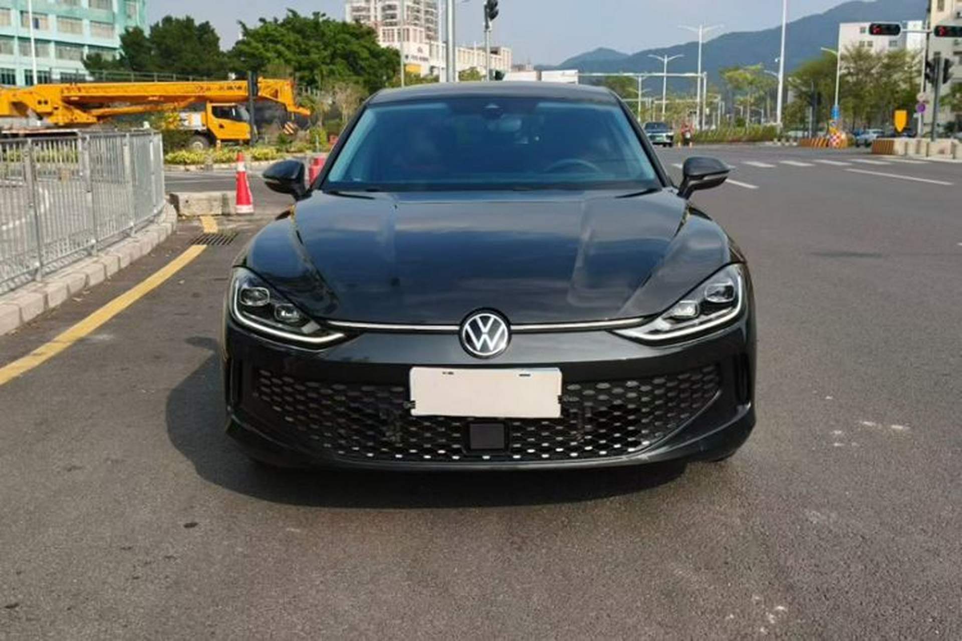 Used Volkswagen Lamando 2024 Lavida L 280TSI DSG Cool & Spicy Edition Exterior 4