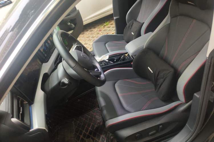 Used Volkswagen Lamando 2024 Lavida L 280TSI DSG Cool & Spicy Edition Left Front Seat