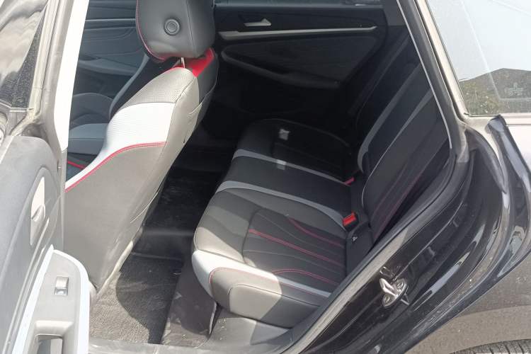 Used Volkswagen Lamando 2024 Lavida L 280TSI DSG Spicy Edition Left Rear Seat