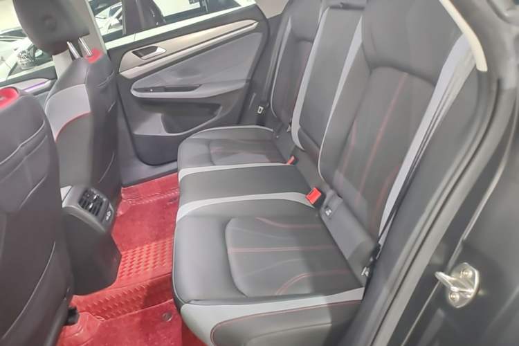 Used Volkswagen Lamando 2024 Lavida L 280TSI DSG Cool & Spicy Edition Left Rear Seat