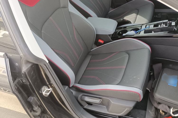 Used Volkswagen Lamando 2024 Lavida L 280TSI DSG Spicy Edition Right Front Seat
