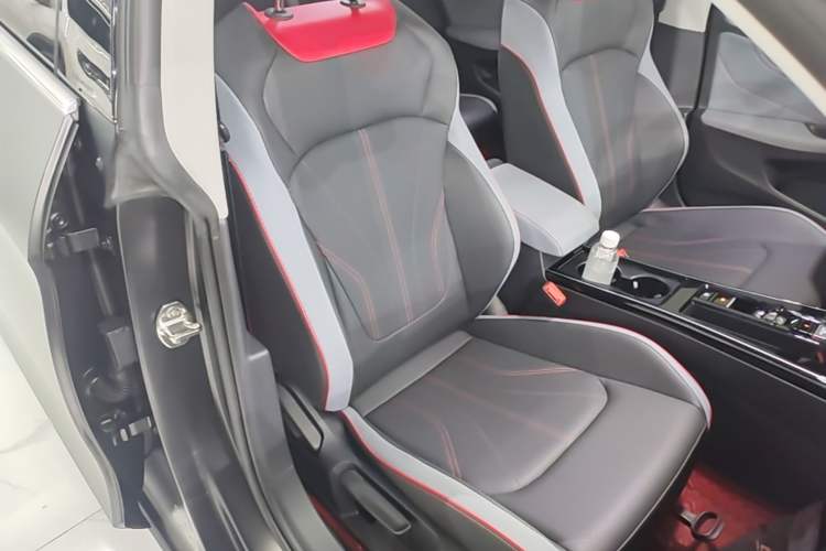 Used Volkswagen Lamando 2024 Lavida L 280TSI DSG Cool & Spicy Edition Right Front Seat
