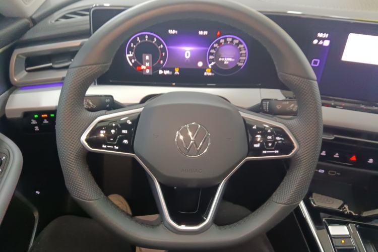 Used Volkswagen Lamando 2024 Lavida L 280TSI DSG Cool & Spicy Edition Steering Wheel