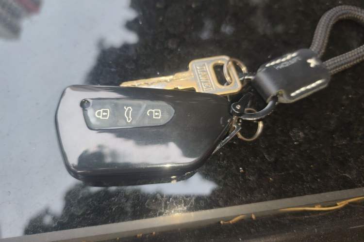 Used Volkswagen Lamando 2024 Lavida L 280TSI DSG Cool & Spicy Edition Vehicle Key