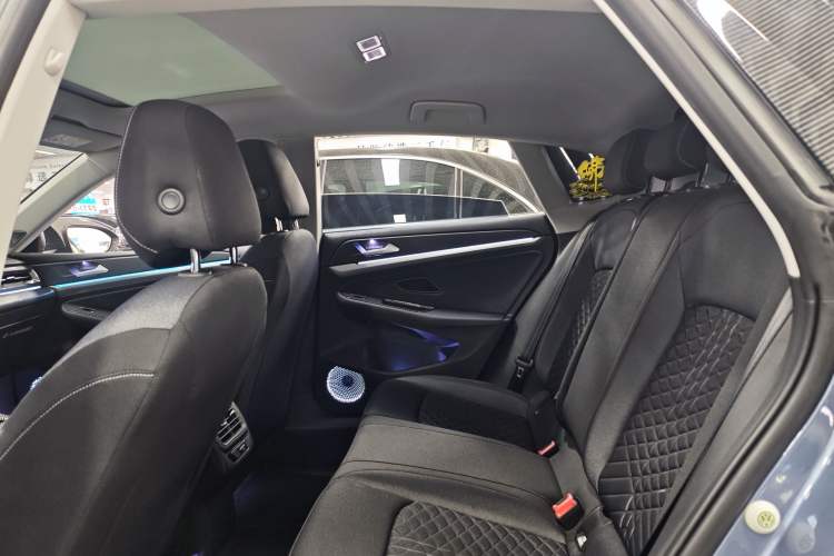 Used Volkswagen Lamando 2024 Lingdu L 200TSI DSG Trendy & Spicy Edition Interior 5
