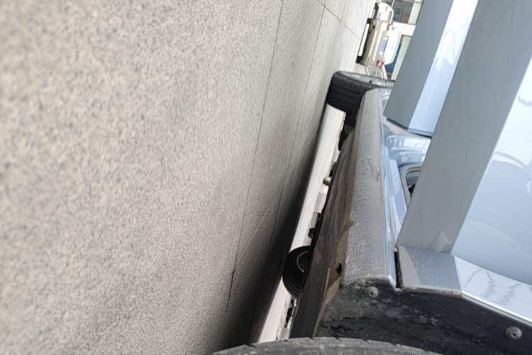 Used Volkswagen Lamando 2024 Lavida L 280TSI DSG Spicy Edition Right Side Sill