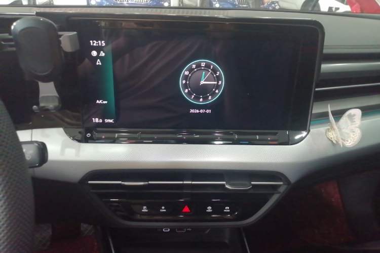 Used Volkswagen Lamando 2024 Lavida L 280TSI DSG Cool & Spicy Edition Audio And AC Panel