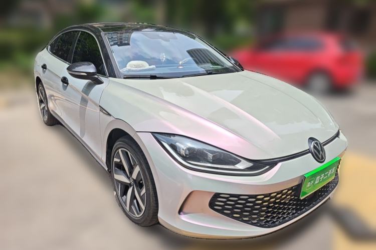 Used Volkswagen Lamando 2024 Lavida L 280TSI DSG Cool & Spicy Edition Front Right 45 Deg