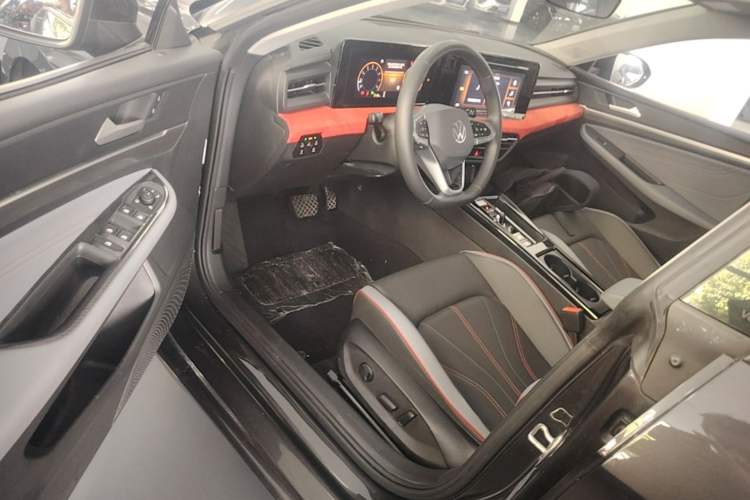 Used Volkswagen Lamando 2024 Lavida L 280TSI DSG Spicy Edition Driver Seat