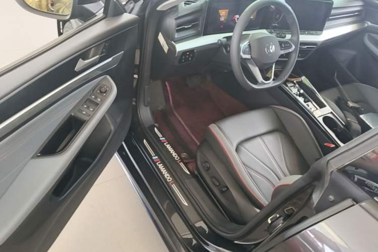 Used Volkswagen Lamando 2024 Lavida L 280TSI DSG Spicy Edition Driver Seat