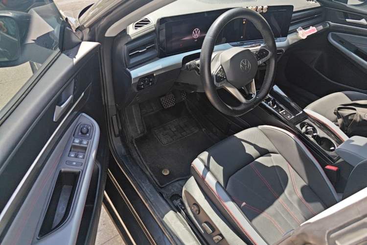 Used Volkswagen Lamando 2024 Lavida L 280TSI DSG Spicy Edition Driver Seat