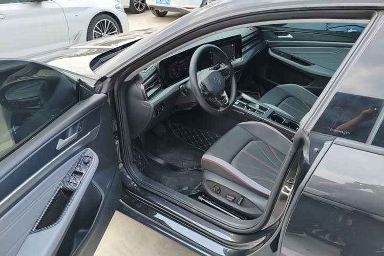Used Volkswagen Lamando 2024 Lavida L 280TSI DSG Spicy Edition Driver Seat