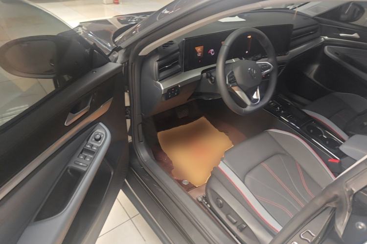 Used Volkswagen Lamando 2024 Lavida L 280TSI DSG Spicy Edition Driver Seat