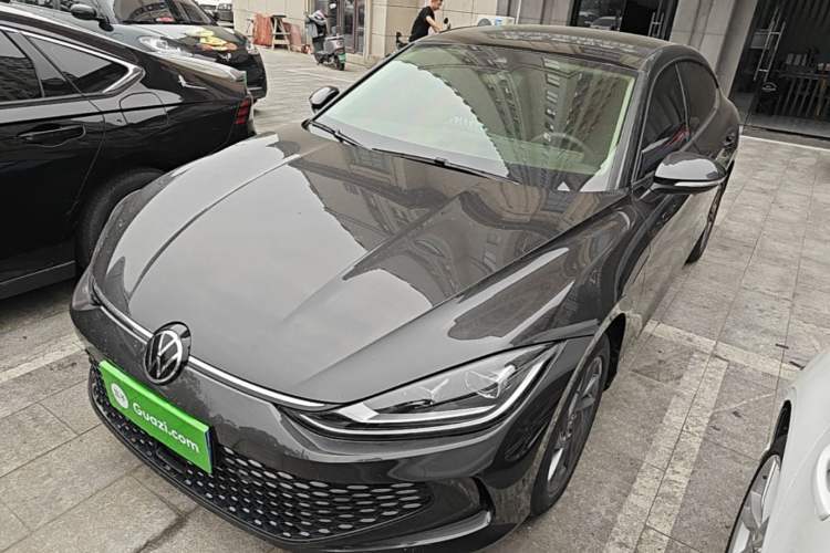 Used Volkswagen Lamando 2024 Lavida L 280TSI DSG Spicy Edition Guazi used car, China used car export, Used car for sale, Used  cars, Cheapest cars for sale