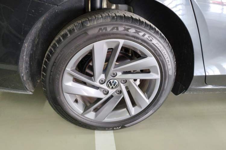 Used Volkswagen Lamando 2024 Lingdu L 200TSI DSG Trendy & Spicy Edition Exterior 8