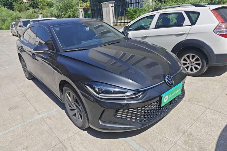 Used Volkswagen Lamando 2024 Lavida L 280TSI DSG Spicy Edition Front Right 45 Deg