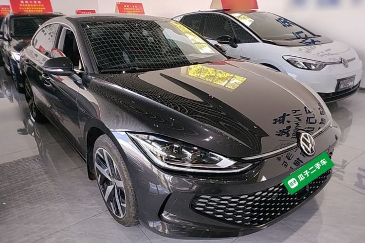 Used Volkswagen Lamando 2024 Lavida L 280TSI DSG Cool & Spicy Edition Front Right 45 Deg