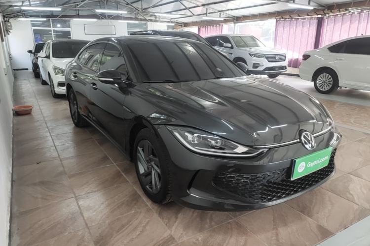 Used Volkswagen Lamando 2024 Lingdu L 200TSI DSG Trendy & Spicy Edition Front Right 45 Deg